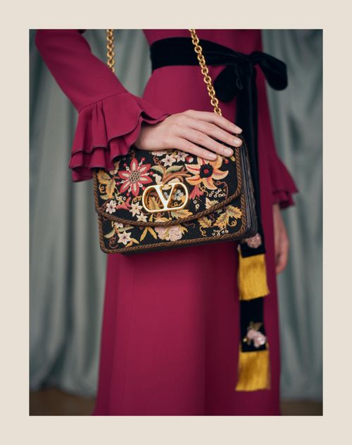 Valentino Garavani Vain Embroidered Shoulder Bag for Woman Valentino Garavani Vain Embroidered Shoulder Bag for Woman