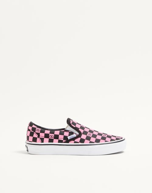 Valentino Garavani - Valentino Garavani And Vans Slip-on Sneaker In Fabric With Vlogo Checkerboard Print - Pink Orchid/black - Woman - Sneakers