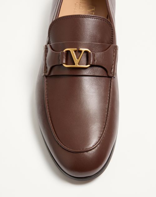 Valentino Garavani - Vlogo Signature Nappa Leather Loafer - Brown - Man - Loafers And Drivers