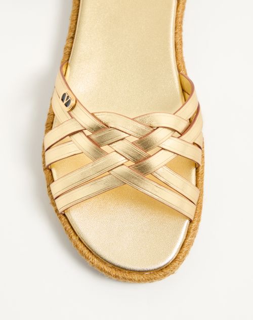 Valentino Garavani - Bribri Sandal In Laminated Calfskin 20mm - Antique Brass/natural - Woman - Sandals