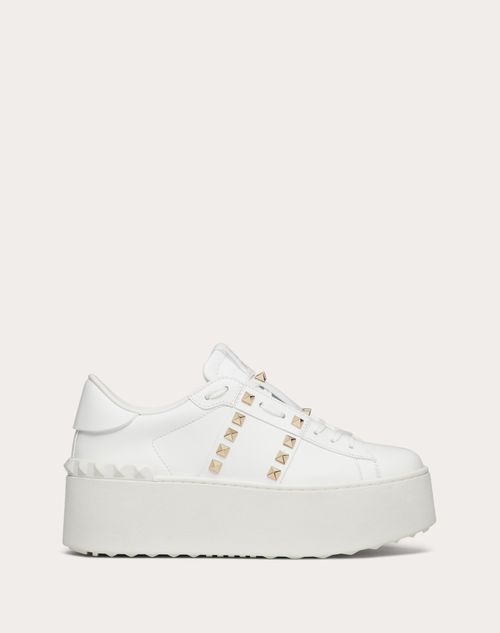 Flatform Rockstud Untitled Sneaker In Calfskin for Woman White | Valentino