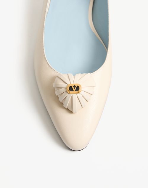 Valentino Garavani - Coeur Royal Kidskin Ballerina - Butter - Woman - Woman Sale