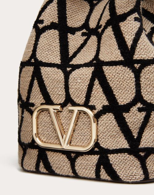 V Logo Signature Small Leather Bucket Bag in Black - Valentino Garavani