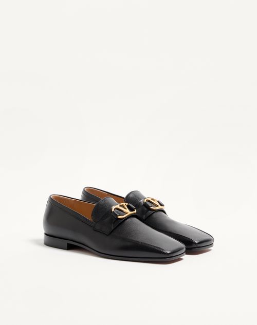 Valentino Garavani - Vlogo Signature Kidskin Loafer - Black - Man - Loafers And Driver