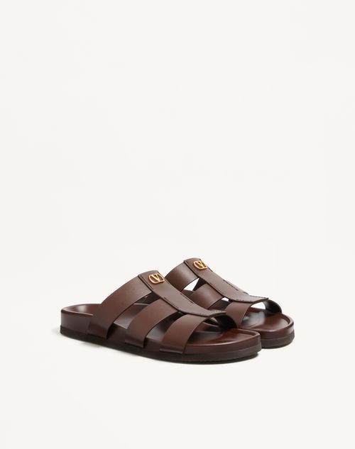 Valentino Garavani - Studshield Slide Sandal In Calfskin - Bark Brown - Man - Sandals