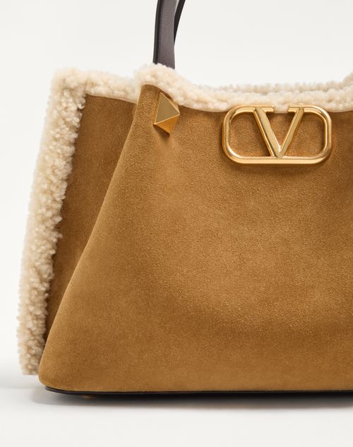 Valentino Garavani - Valentino Garavani Small Suede Shopping Bag With Sheepskin Lining - Havana Beige - Woman - Totes