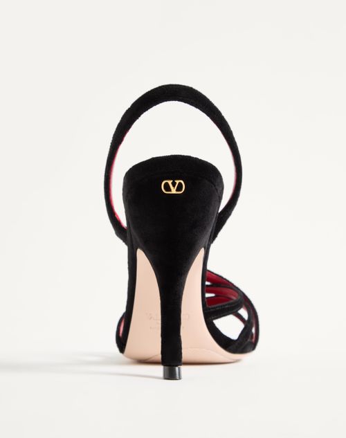 Valentino Garavani - Fetishique Velvet Sandal 105mm - Black - Woman - Sandals
