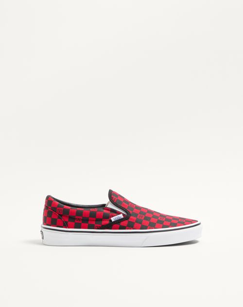 Valentino Garavani - Valentino Garavani Und Vans Slip-on-sneaker Aus Stoff Mit Vlogo-schachbrettmuster - Rouge Pur/schwarz - Mann - Sneaker