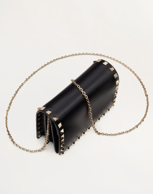 Valentino rockstud 2024 clutch bag