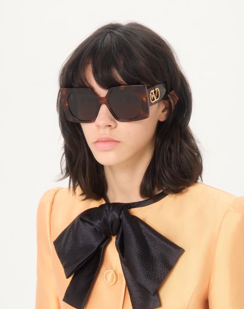 Valentino - Rectangular Acetate Eyewear - Havana/brown - Woman - Eyewear