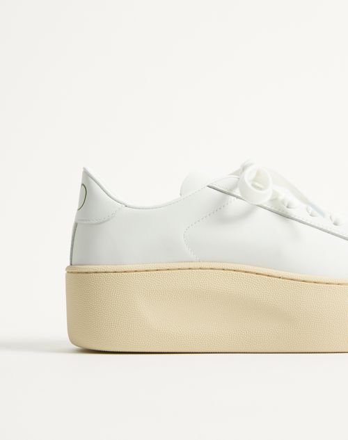 Valentino Garavani - ロイコ ナッパカーフスキン フラットフォームスニーカー - ホワイト - ウィメンズ - スニーカー