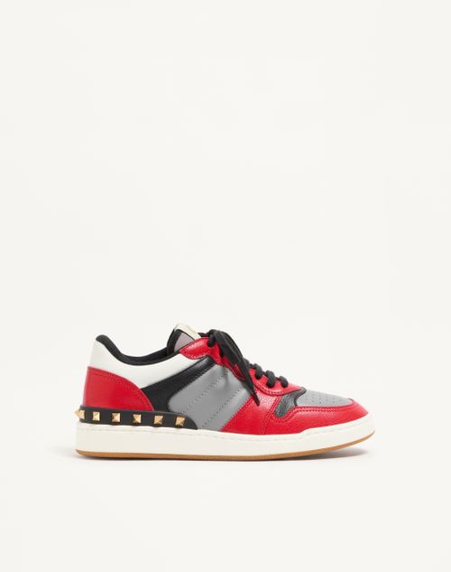 Valentino Garavani - Freedots Two-tone Sneaker In Kidskin And Nappa Calfskin With Studs Detail - Coral/multicolor - Man - Sneakers