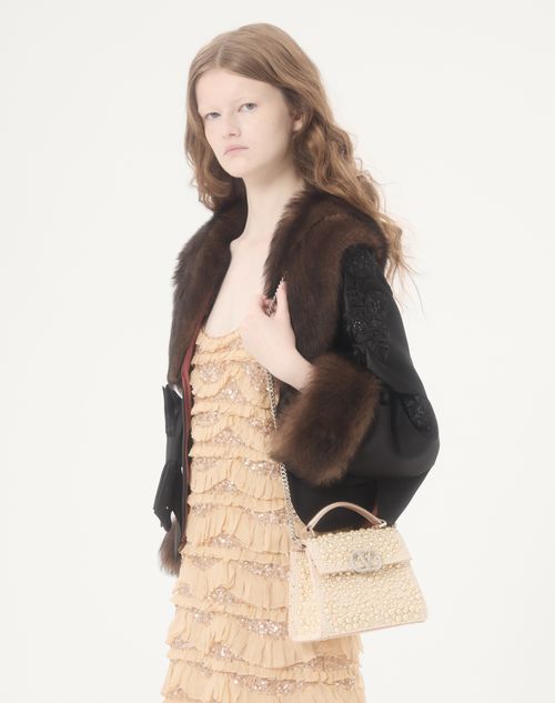 Valentino Garavani - ヴァレンティノ ガラヴァーニ Vスリング パール X ラインストーン X ジュエルロゴ ミニ ハンドバッグ - クリーム - ウィメンズ - トップハンドルバッグ