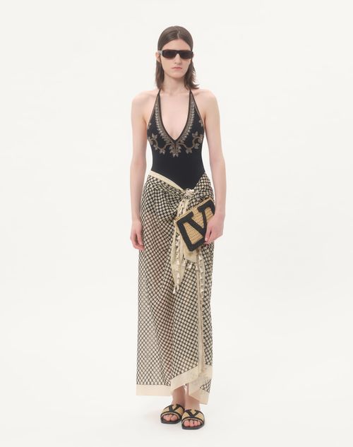 Valentino Garavani - Valentino Garavani Viva Superstar Synthetic Raffia Pouch - Natural - Woman - Wallets & Cardcases - Accessories