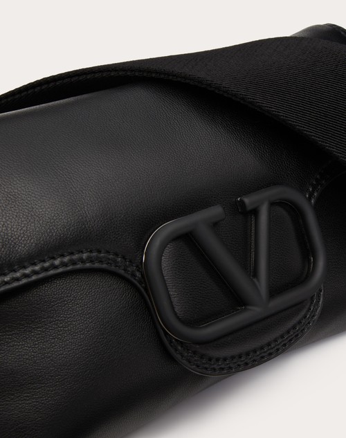ヴァレンティノ ガラヴァーニ ノワール ナッパレザー ショルダーバッグ for メンズ インチ ブラック | Valentino JP