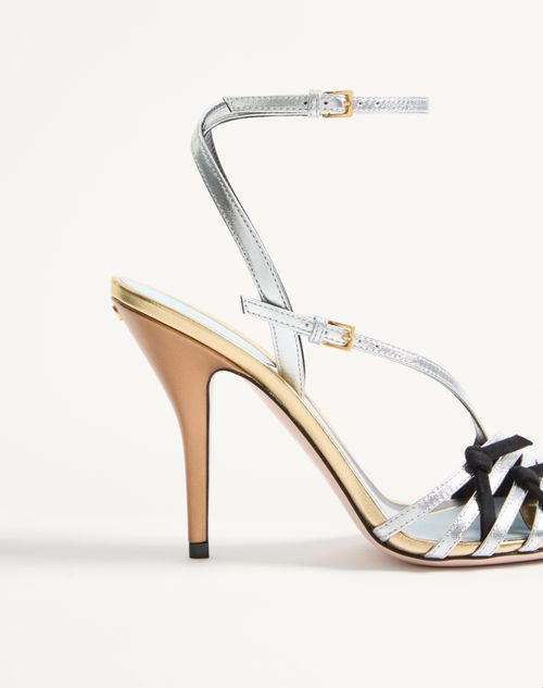 Valentino Garavani - Nodine Sandal In Laminated Nappa 100mm - Gold/silver - Woman - Sandals