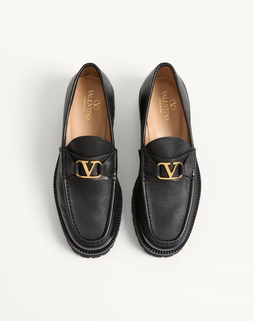 Valentino Garavani - Vlogo Signature Buffalo Loafer - Black - Man - Loafers And Driver