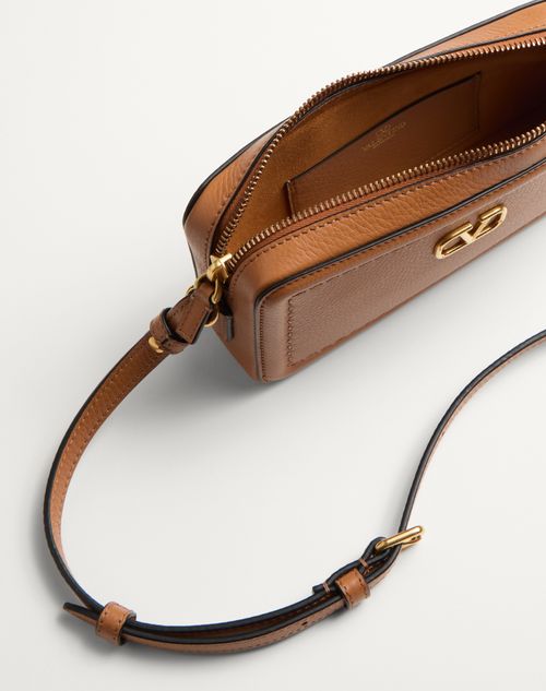 Valentino Garavani - Valentino Garavani Alltime Mini Shoulder Bag In Grainy Calfskin - Almond - Woman - Clutches