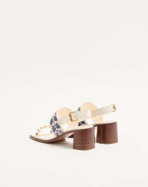 Valentino Garavani - Plaster Caster Sandal In Calfskin With Grape Embroidery 60mm - Ivory/natural/blue - Woman - Sandals