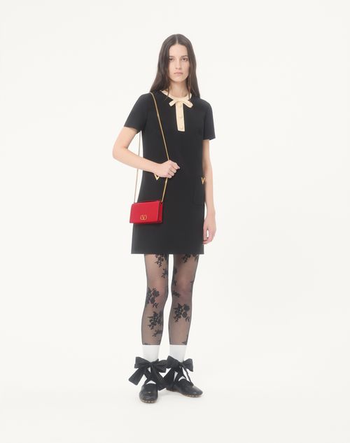Valentino Garavani - Vlogo Signature Grainy Calfskin Wallet With Chain - Rouge Pur - Woman - Clutches