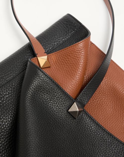Valentino Garavani - Rockstud Small Tote In Reversible Elk-print Calfskin - Black/saddle Brown - Man - Totes