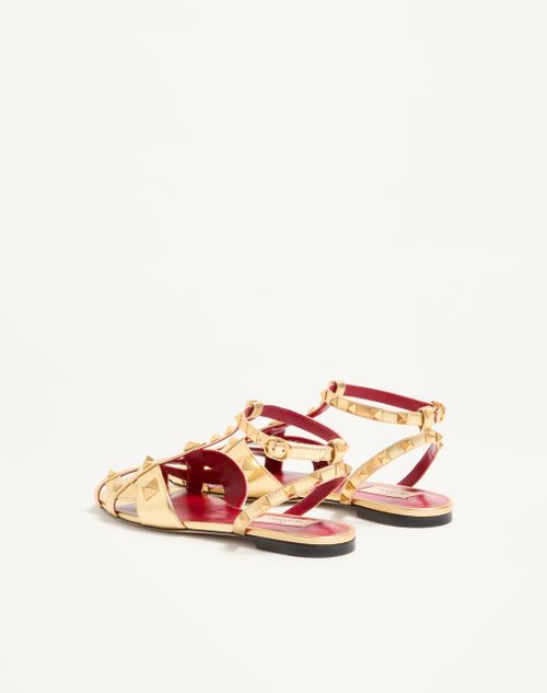 Valentino Garavani - Studdy Sandal In Laminated Nappa 05mm - Antique Brass - Woman - Sandals
