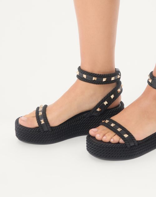 Valentino Garavani - Rockstud Flatform Sandal In Calfskin 45mm - Black - Woman - Espadrilles And Wedges