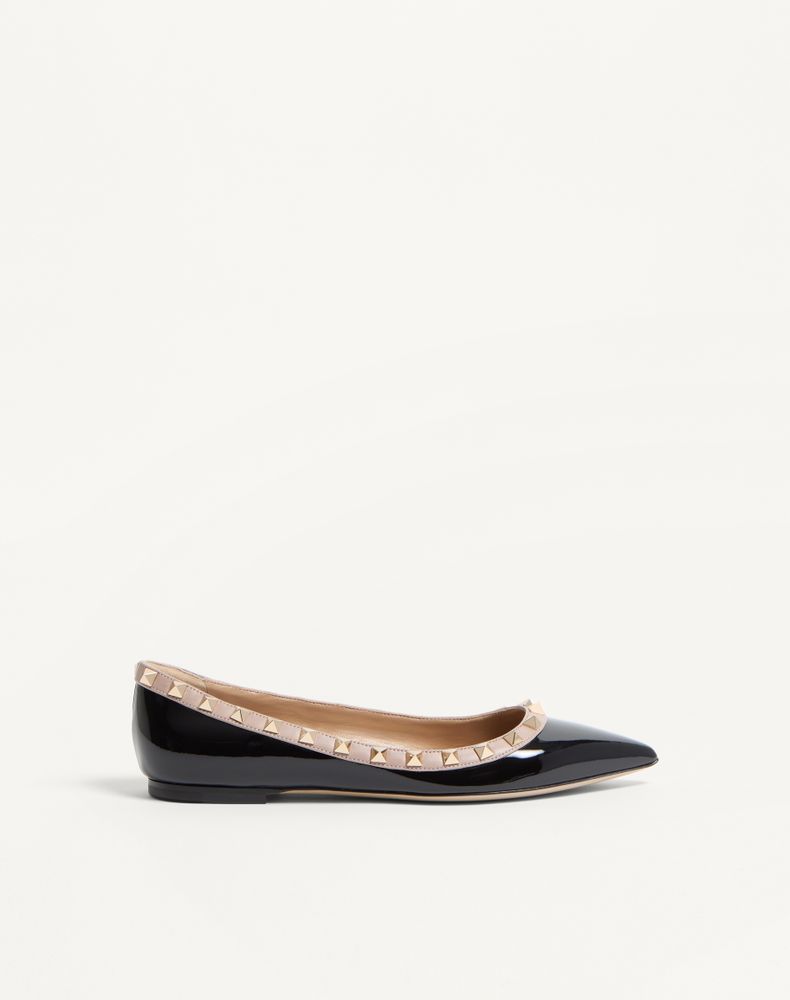 Valentino Garavani Women's Black/Poudre Patent Rockstud Ballet Flat Woman 42
