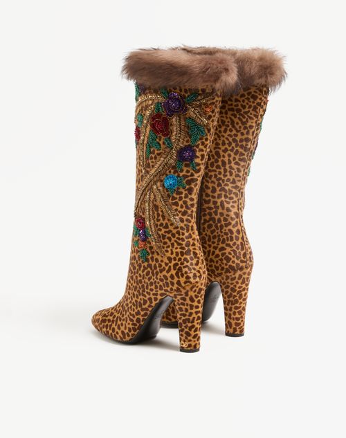 Valentino Garavani - Stivale Hotty In Vitello Effetto Cavallino Con Ricamo Floreale E Pelliccia 100mm - Animalier - Donna - Stivali E Stivaletti
