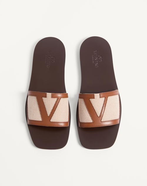 Valentino Garavani - Viva Superstar Slide Sandal In Canvas Fabric And Nappa Leather - Natural/tobacco - Man - Sandals