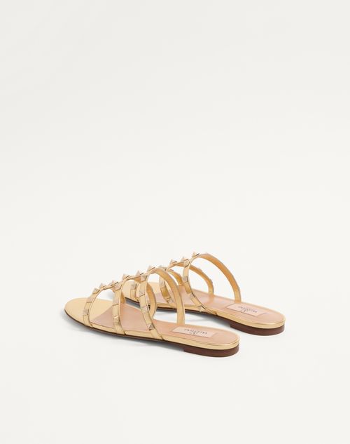 Valentino Garavani - Rockstud Laminated Nappa Slide Sandal - Antique Brass - Woman - Slides And Thongs