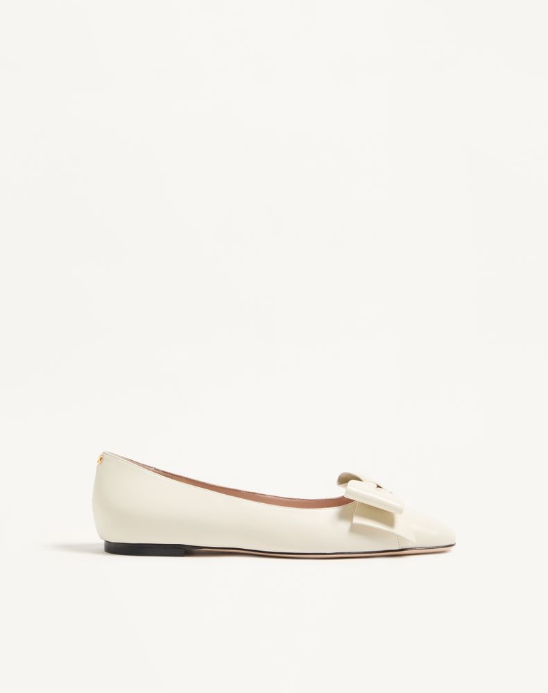 Valentino Garavani Women's Ivory Bowow Kidskin Ballerina Woman 41
