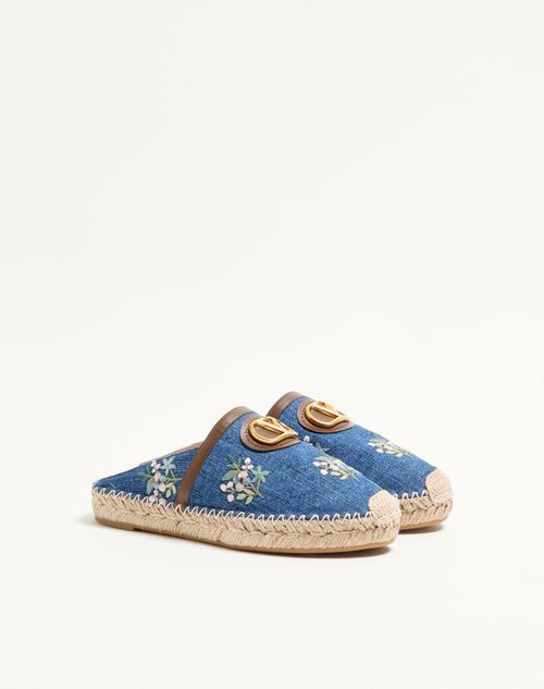 Valentino Garavani - Vlogo Signature Mule In Denim With Floral Embroidery 25mm - Denim - Woman - Espadrilles And Wedges