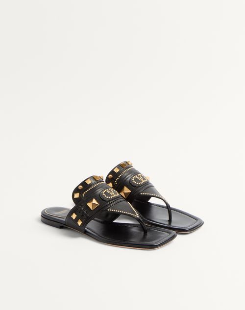 Valentino Garavani - Plaster Caster Buffalo Thong Sandal - Black - Woman - Slides And Thongs