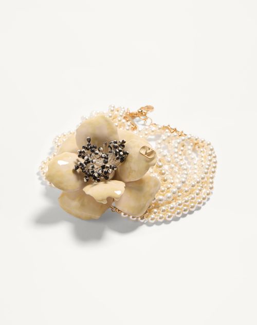 Valentino Garavani - Fleur Lumineuse Halskette Aus Metall, Emaille, Perlen Und Stoff - Gold/creme - Frau - Modeschmuck