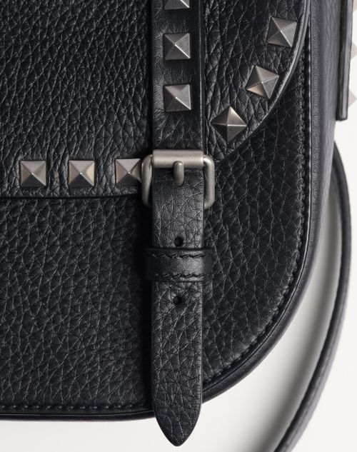 Valentino Garavani - Small Rockstud Grainy Calfskin Crossbody Bag - Black - Man - Shoulder Bags