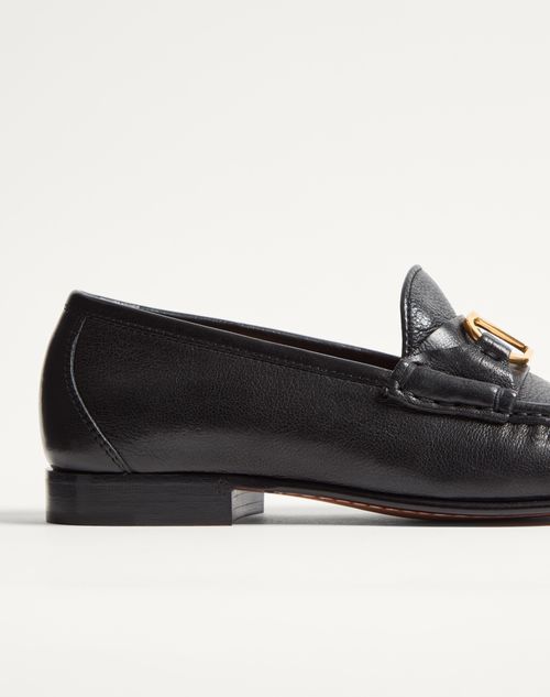 Valentino Garavani - Vlogo Signature Buffalo Loafer 20mm - Black - Woman - Loafers & Oxford