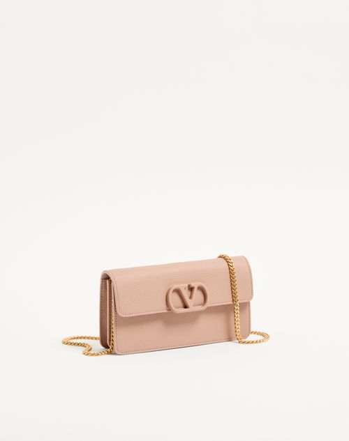 Valentino Garavani - Vlogo Signature Grainy Calfskin Wallet With Chain - Rose Cannelle - Woman - Clutches