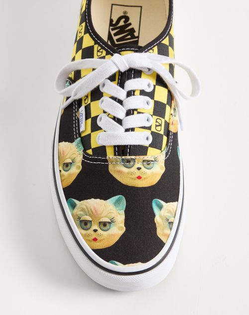 Valentino Garavani - Valentino Garavani And Vans Low-top Fabric Trainer With Vlogo Checkerboard Print And Le Chat De La Maison Print - Black/lemon - Man - Sneakers
