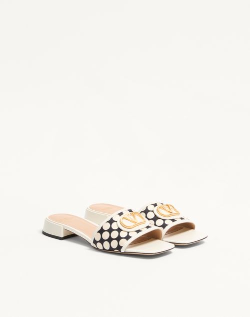 Valentino Garavani - Vlogo Signature Slide Sandal In Plus De Pois Fabric 20mm - Black/ivory - Woman - Slides And Thongs