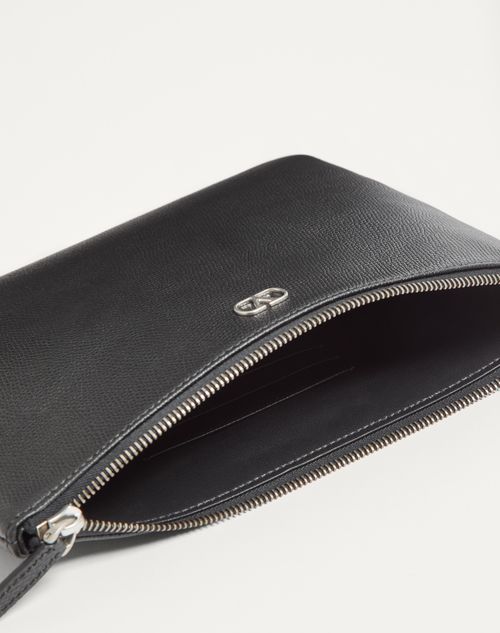 Valentino Garavani - Vlogo Signature Grainy Calfskin Pouch - Black - Man - Clutches And Pouches