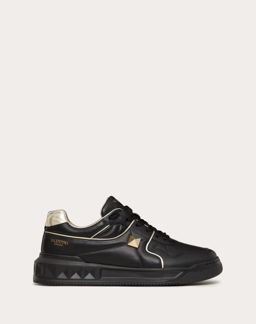  - Black/platinum