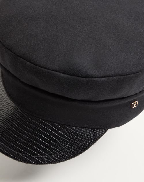 Valentino Garavani - Vlogo Signature Wool Cap With Leather Visor - Black/gold - Man - Hats And Gloves