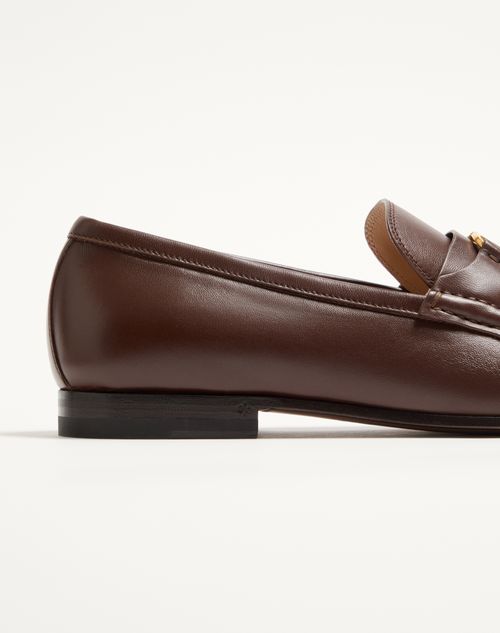 Valentino Garavani - Vlogo Signature Nappa Leather Loafer - Brown - Man - Loafers And Drivers
