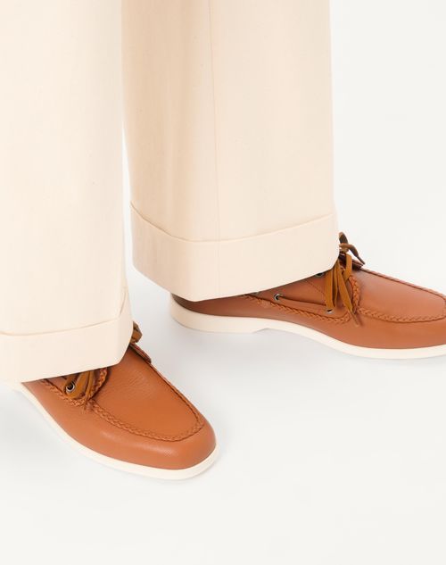 Valentino Garavani - Palm Avenue Kidskin Boat Shoe - Roasted Pecan - Man - Loafers And Driver