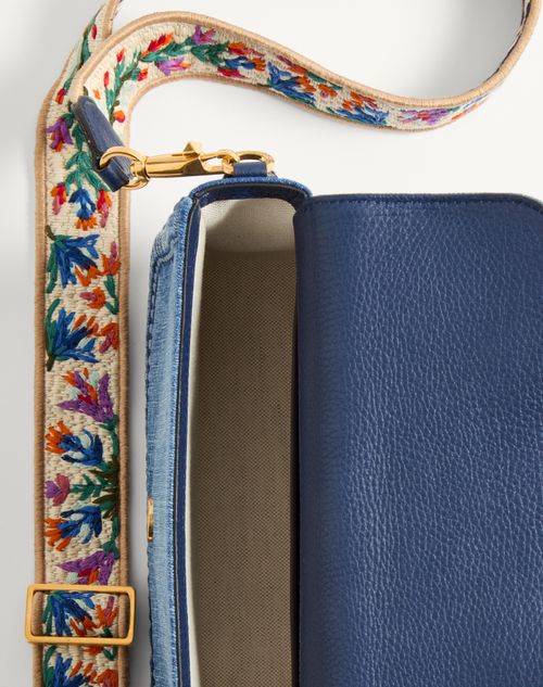 Valentino Garavani - Valentino Garavani Alltime Denim Shoulder Bag With Embroidered Ribbon Strap - Denim/worker - Woman - Shoulder Bags
