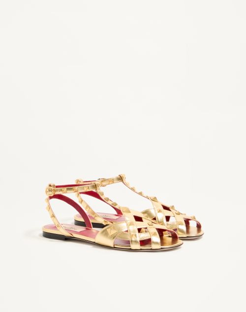 Valentino Garavani - Studdy Sandal In Laminated Nappa 05mm - Antique Brass - Woman - Sandals