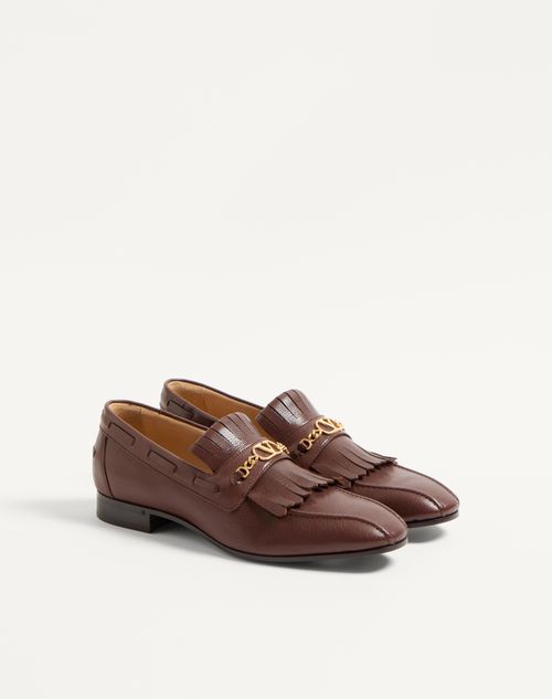 Valentino Garavani - Vlogo Signature Kidskin Loafer With Fringes - Coffe - Man - Loafers And Driver
