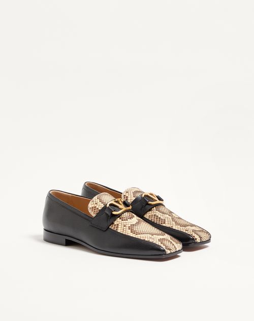 Valentino Garavani - Vlogo Signature Kidskin And Python Loafer - Black/cream - Man - Loafers And Drivers