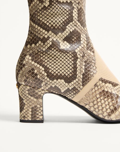 Valentino Garavani - Bota Equivoque De Pitón Con Tacón De 60 mm - Crema/papiro - Mujer - Botas